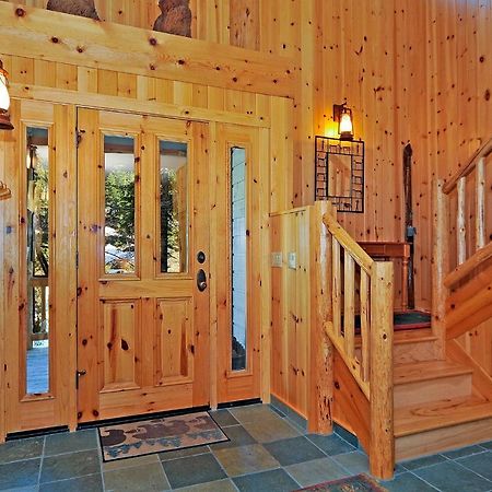 הוילה אולימפיק ואלי Sierra Crest At Palisades Tahoe - Secluded Luxury 5Br 5 Ba W Wood Fireplace מראה חיצוני תמונה